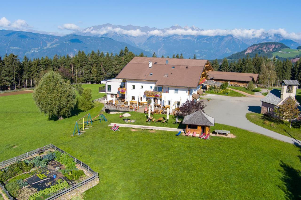 Gasthof St. Ulrich Meltina Exterior photo